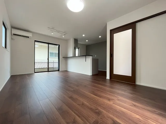 落ち着いた雰囲気のくつろぎ空間